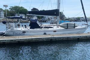 Finisterre 36ft Catalina Yacht For Sale