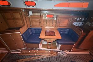 Finisterre 36ft Catalina Yacht For Sale