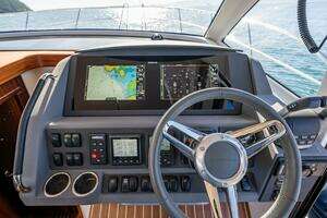 2023 Nimbus 405 Flybridge thumbnail 23