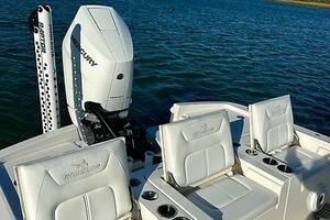 Amy s Cupholder  26ft Regulator Yacht For Sale Amy s Cupholder  26ft Regulator Yacht For Sale