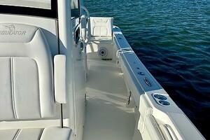 Amy s Cupholder  26ft Regulator Yacht For Sale Amy s Cupholder  26ft Regulator Yacht For Sale