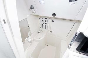 32ft SeaVee Yacht For Sale