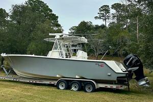 32ft SeaVee Yacht For Sale 32ft SeaVee Yacht For Sale