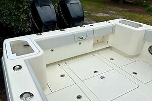 32ft SeaVee Yacht For Sale 32ft SeaVee Yacht For Sale