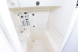 32ft SeaVee Yacht For Sale