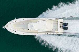 2020 SeaVee 322z thumbnail 19
