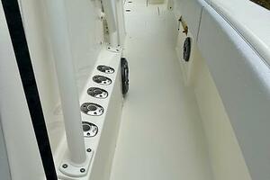 32ft SeaVee Yacht For Sale 32ft SeaVee Yacht For Sale