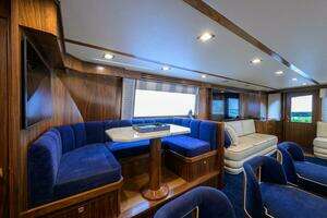 2024 Viking 80 Convertible thumbnail 8