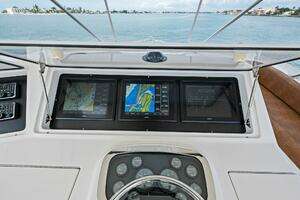 2006 Viking 56 Convertible thumbnail 45