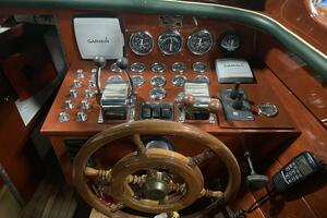 Water Wings 30ft Grand Craft Yacht For Sale Water Wings 30ft Grand Craft Yacht For Sale