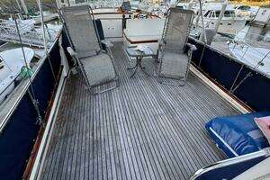 1978 Grand Banks 42 thumbnail 14