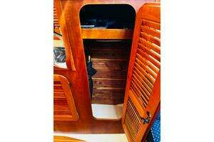 2012 Hinckley Picnic Boat MKIII thumbnail 8