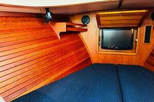 2012 Hinckley Picnic Boat MKIII thumbnail 5