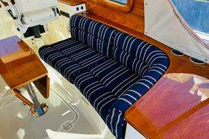 2012 Hinckley Picnic Boat MKIII thumbnail 33