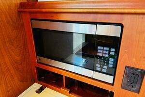 2012 Hinckley Picnic Boat MKIII thumbnail 11