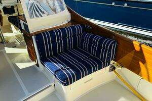2012 Hinckley Picnic Boat MKIII thumbnail 42