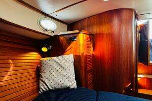 2012 Hinckley Picnic Boat MKIII thumbnail 7