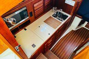2012 Hinckley Picnic Boat MKIII thumbnail 9