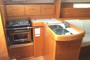 36ft Beneteau Yacht For Sale