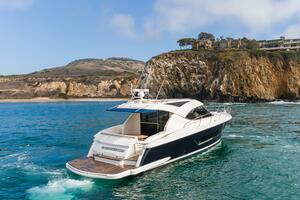 No Contingencies 44ft Riviera Yacht For Sale No Contingencies 44ft Riviera Yacht For Sale