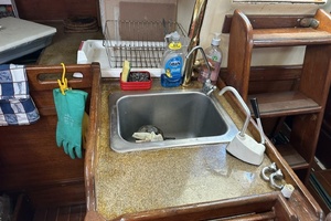 Phoenix VII 40ft Hughes Yacht For Sale