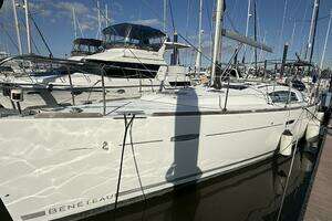 2008 Beneteau Oceanis 43 thumbnail 4