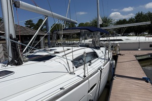 Star Chaser 43ft Beneteau Yacht For Sale
