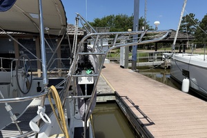Star Chaser 43ft Beneteau Yacht For Sale
