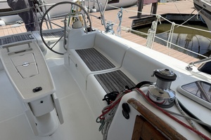 Star Chaser 43ft Beneteau Yacht For Sale