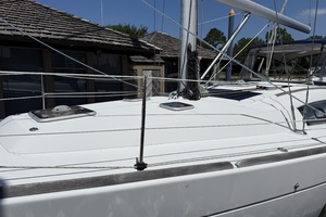 Star Chaser 43ft Beneteau Yacht For Sale