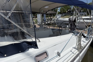Star Chaser 43ft Beneteau Yacht For Sale