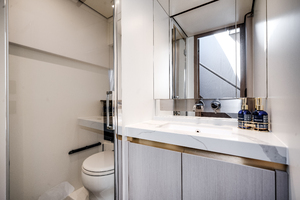 60FT (18.29M) AZIMUT