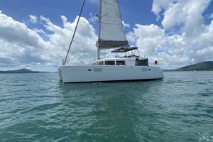 ARN 45ft Lagoon Yacht For Sale