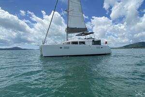ARN 2015 Lagoon 450F Yacht For Sale in Phuket 