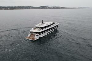 129FT (39.6M) EXTRA YACHTS