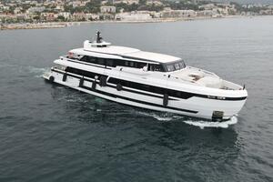 129ft Extra Yachts Yacht For Sale