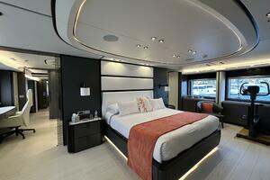 129FT (39.6M) EXTRA YACHTS