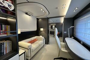 129FT (39.6M) EXTRA YACHTS