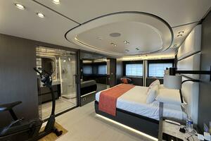 129FT (39.6M) EXTRA YACHTS