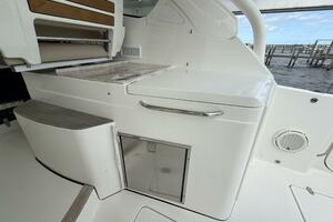 36FT (10.97M) PURSUIT