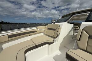 36FT (10.97M) PURSUIT