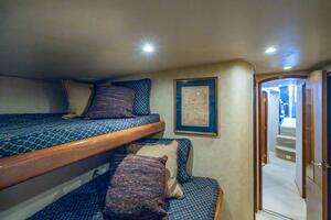 2006 Viking 52 Convertible thumbnail 14