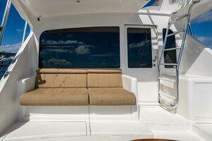 2006 Viking 52 Convertible thumbnail 25