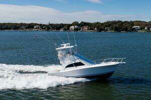 2007 Luhrs 36 Convertible thumbnail 2