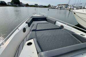2018 Axopar 37 Sport Cabin R thumbnail 10