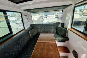 2018 Axopar 37 Sport Cabin R thumbnail 16
