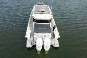 2018 Axopar 37 Sport Cabin R thumbnail 5