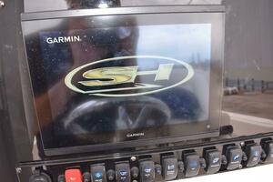 25ft Sea Hunt Yacht For Sale