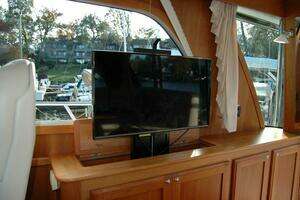 2019 Sabre 38 Salon Express thumbnail 111