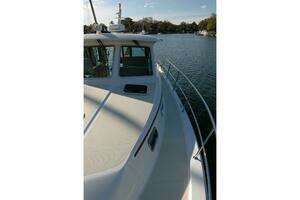 2019 Sabre 38 Salon Express thumbnail 35